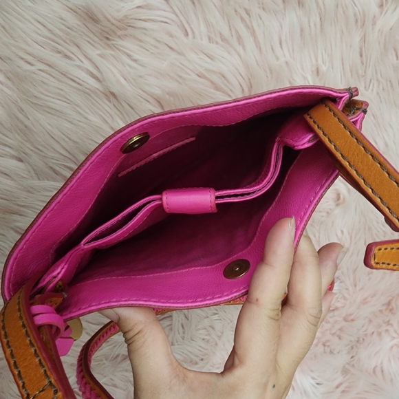 Fossil leather flat crossbody w/ woven cord & tassel - Picture 3 of 6